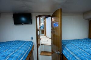 Drop Em 42ft Viking Yacht For Sale