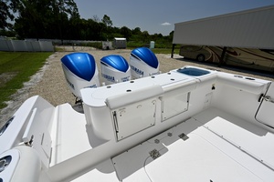 35ft Everglades Yacht For Sale