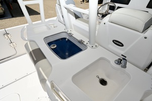 35ft Everglades Yacht For Sale