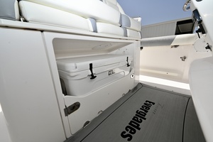35ft Everglades Yacht For Sale