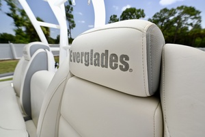 35ft Everglades Yacht For Sale