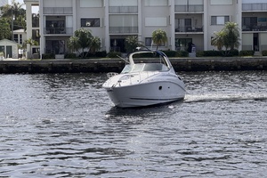 27ft Sea Ray Yacht For Sale