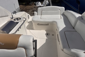 27ft Sea Ray Yacht For Sale