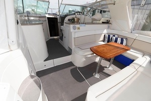 West Wing 42ft Rinker Yacht For Sale