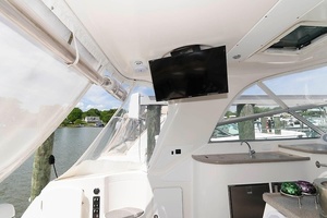 West Wing 42ft Rinker Yacht For Sale
