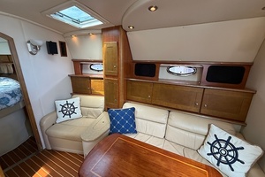 West Wing 42ft Rinker Yacht For Sale