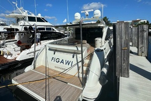 62FT (18.9M) AZIMUT