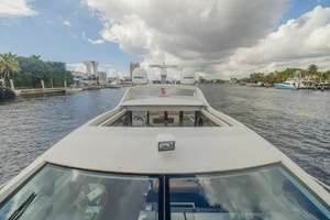 Yacht for sale 62FT (18.9M) AZIMUT