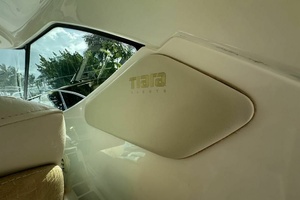 35ft Tiara Yachts Yacht For Sale