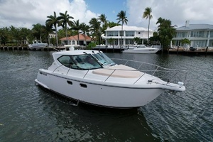 35ft Tiara Yachts Yacht For Sale