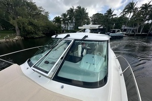 35ft Tiara Yachts Yacht For Sale