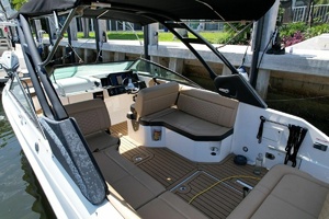 25ft Sea Ray Yacht For Sale