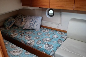 40ft Greenline Yacht For Sale