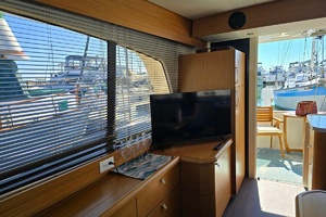 40ft Greenline Yacht For Sale
