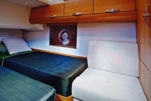 40ft Greenline Yacht For Sale