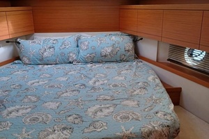40ft Greenline Yacht For Sale