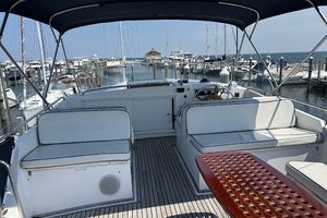 42ft Grand Banks Yacht For Sale