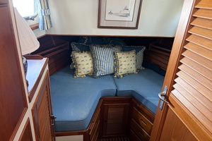 42ft Grand Banks Yacht For Sale