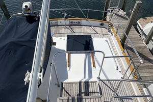 42ft Grand Banks Yacht For Sale