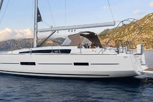 46' Dufour 2019