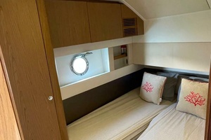 49ft Beneteau Yacht For Sale