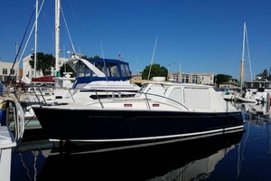 36ft MJM Yacht For Sale