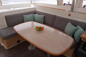 40ft Lagoon Yacht For Sale