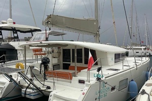 40ft Lagoon Yacht For Sale