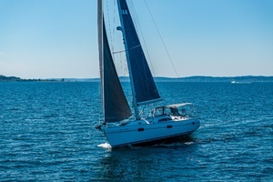 Off Piste 2023 Catalina 445 Yacht For Sale in Seattle WA
