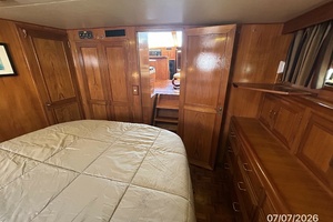 Lock s Nest 42ft Ocean Alexander Yacht For Sale
