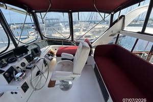 Lock s Nest 42ft Ocean Alexander Yacht For Sale