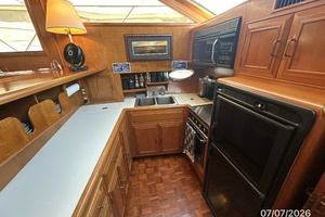 Lock s Nest 42ft Ocean Alexander Yacht For Sale