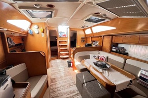 44ft Bavaria Yacht For Sale