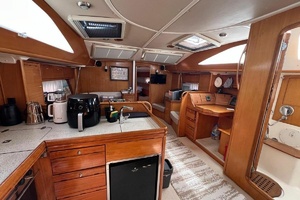 44ft Bavaria Yacht For Sale