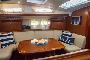 52ft Beneteau Yacht For Sale