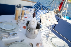 44ft Lagoon Yacht For Sale