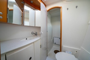 44ft Lagoon Yacht For Sale
