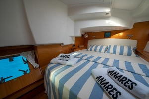 44ft Lagoon Yacht For Sale