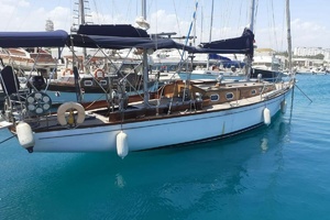 65ft Sparkman  amp  Stephens Yacht For Sale