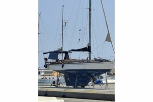 65ft Sparkman  amp  Stephens Yacht For Sale