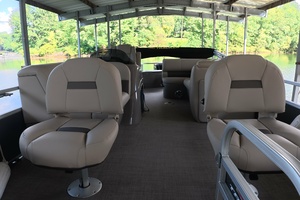 20ft Tracker Yacht For Sale