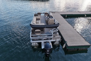 20ft Tracker Yacht For Sale