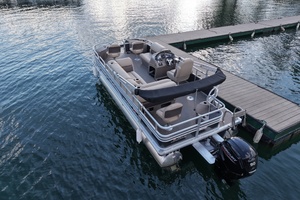20ft Tracker Yacht For Sale