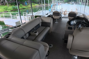 20ft Tracker Yacht For Sale