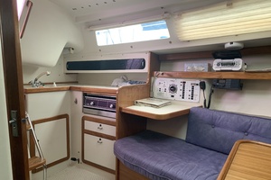 Sapphire 27ft Catalina Yacht For Sale