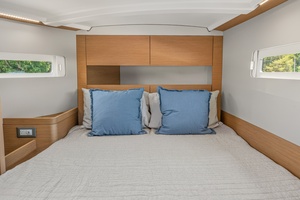 41ft Jeanneau Yacht For Sale