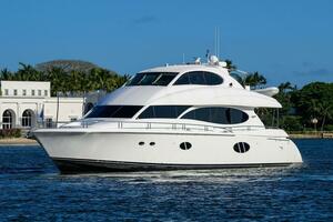 WILLYN 80ft Lazzara Yachts Yacht For Sale