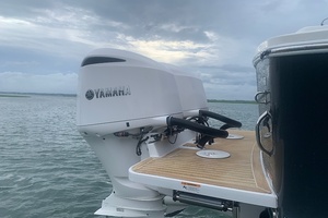 31ft Regulator Yacht For Sale