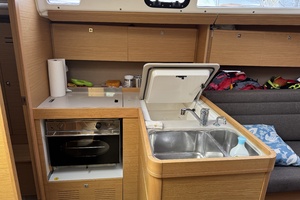 33ft Dufour Yacht For Sale