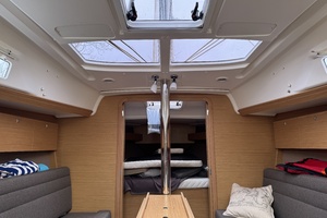 33ft Dufour Yacht For Sale